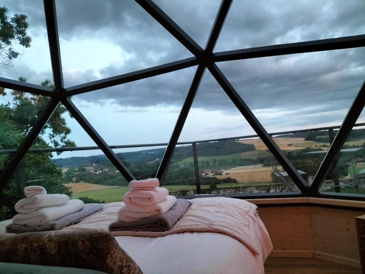 Demeure De La Garenne Bed & Breakfast