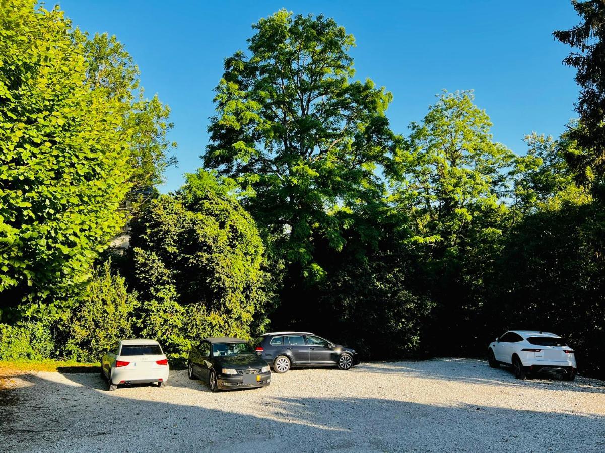 Demeure De La Garenne Bed & Breakfast