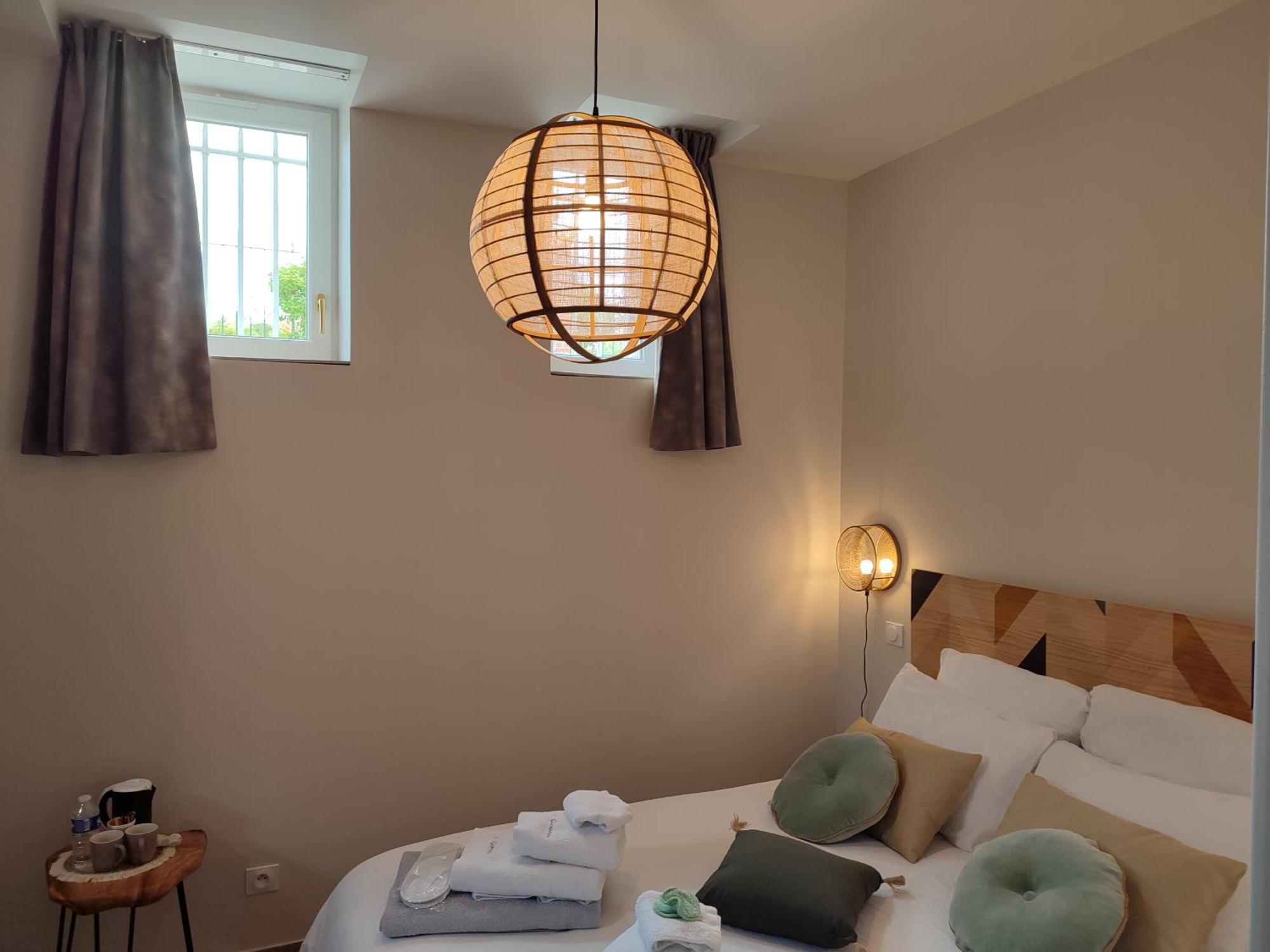 Demeure De La Garenne Bed & Breakfast