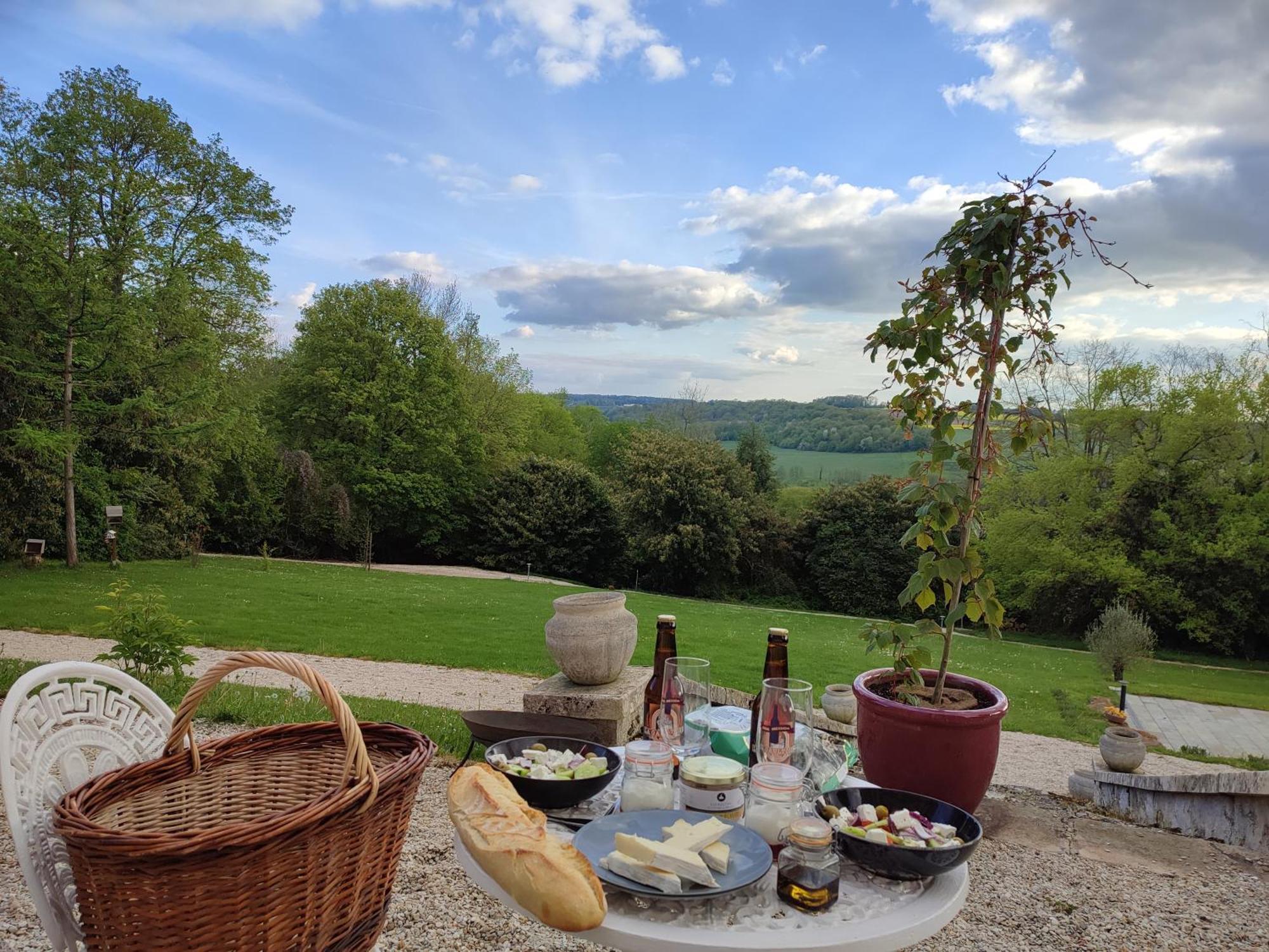 Demeure De La Garenne Bed & Breakfast